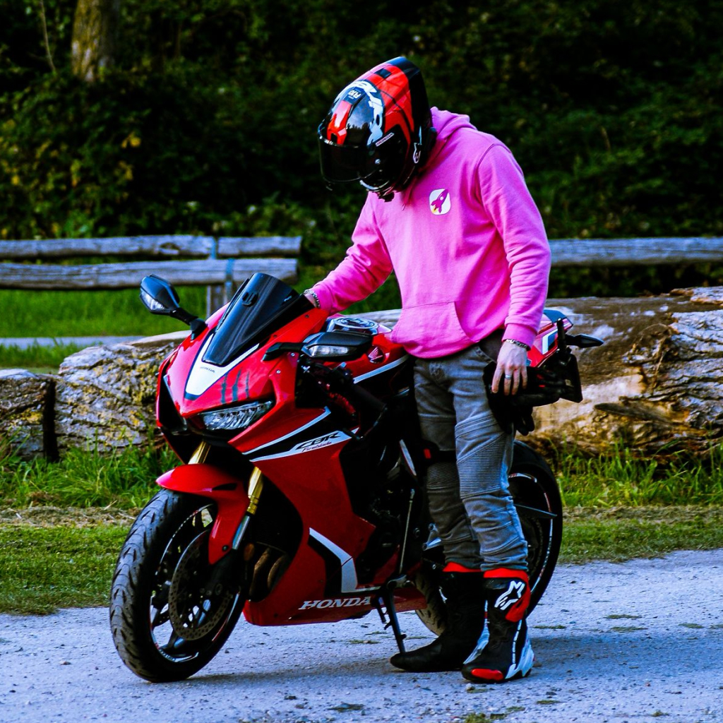 Fluppy Hoodie — back